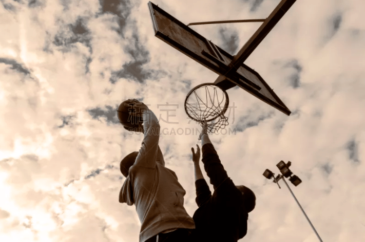 破案了!北控国内球员为何没一人得分上双？王非和付政浩道出原因